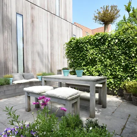 Quiet Villa In Bergen With Pond * Bergen